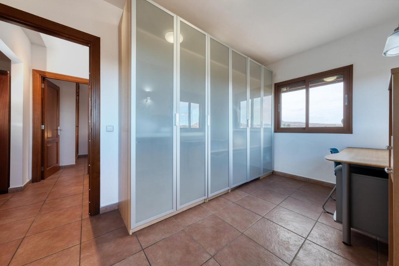 Casa Elin-Shared Pool, Fast Wifi Villa Costa Teguise Kültér fotó