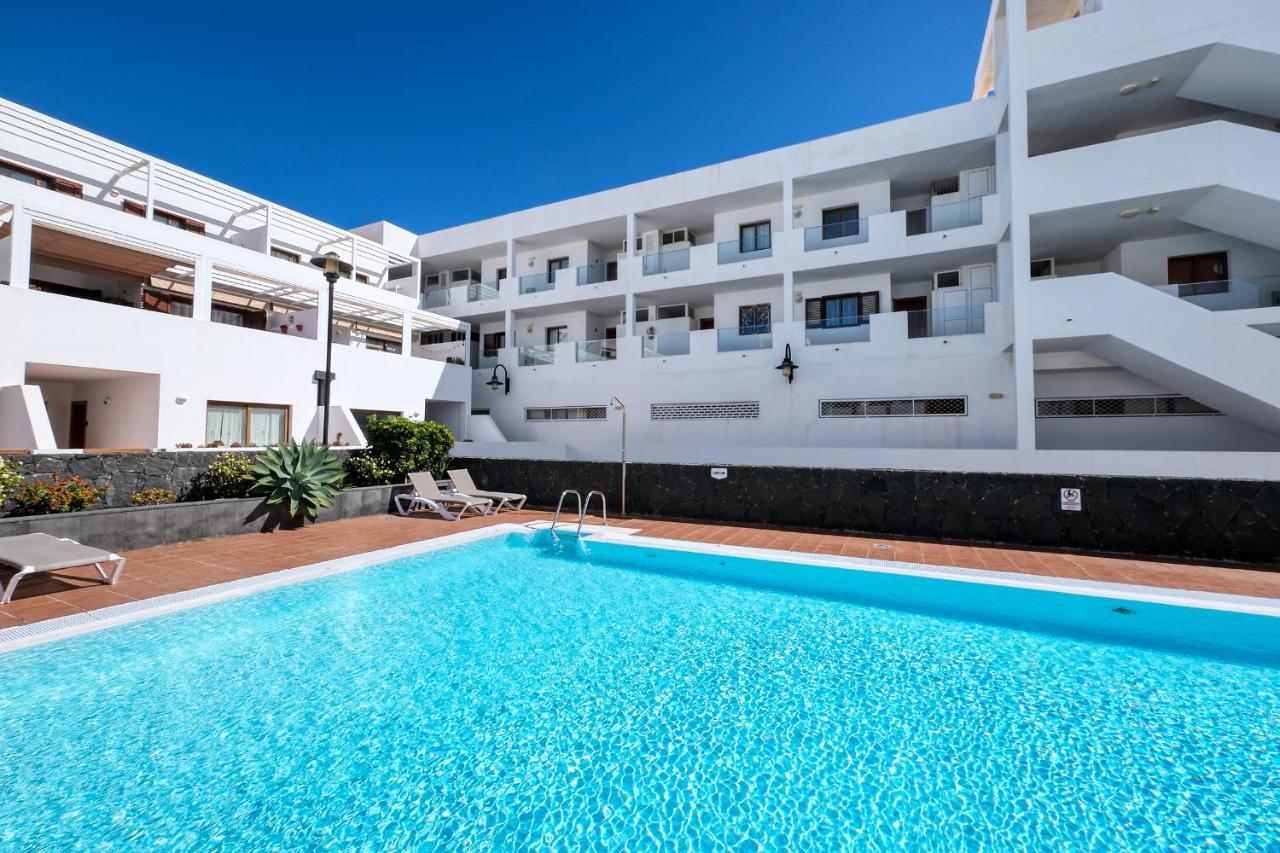 Casa Elin-Shared Pool, Fast Wifi Villa Costa Teguise Kültér fotó