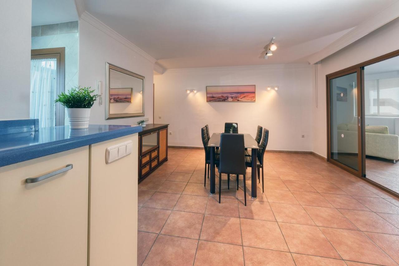Casa Elin-Shared Pool, Fast Wifi Villa Costa Teguise Kültér fotó