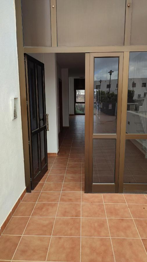 Casa Elin-Shared Pool, Fast Wifi Villa Costa Teguise Kültér fotó