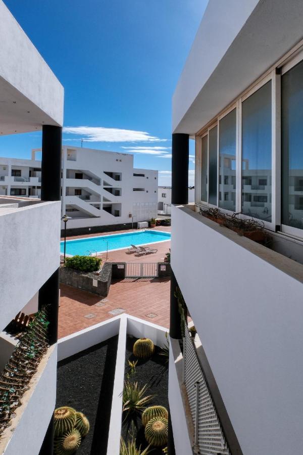 Casa Elin-Shared Pool, Fast Wifi Villa Costa Teguise Kültér fotó